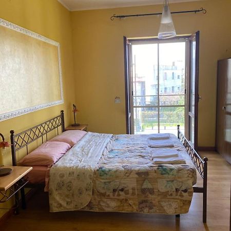 B&B Lucius Pompéi Extérieur photo